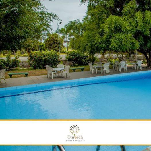 Onreech Hotel Seeduwa 외부 사진